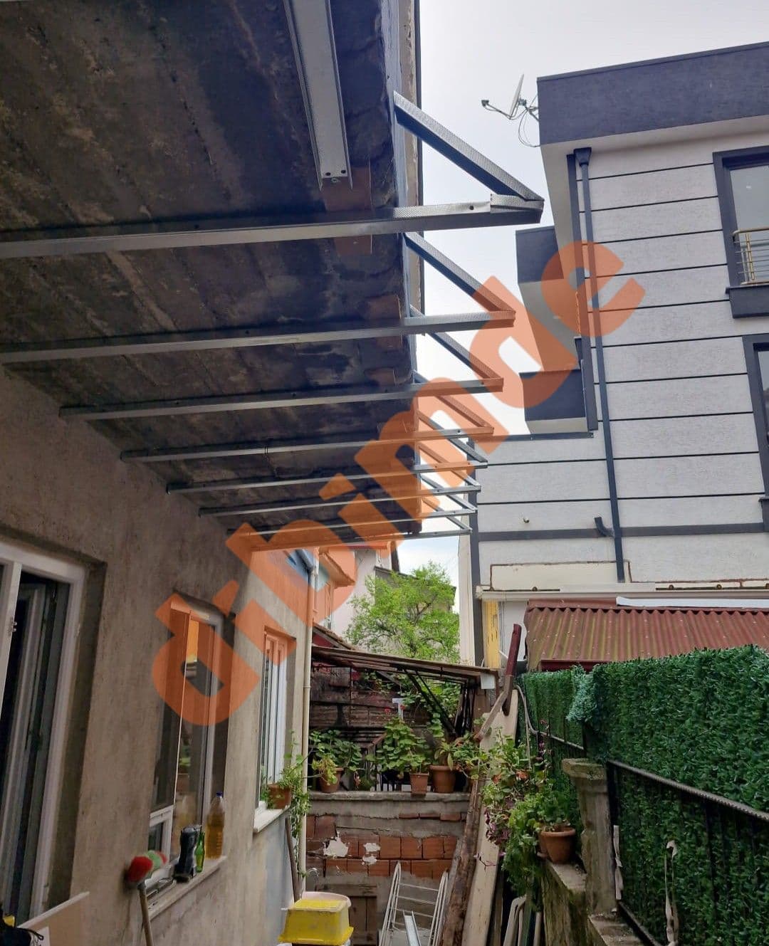 Image 0